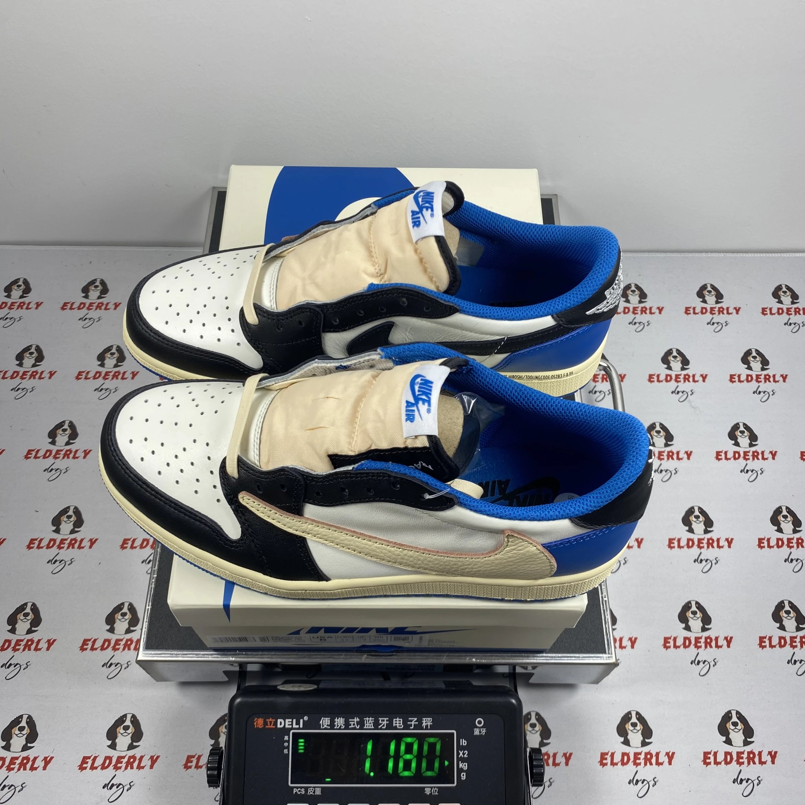 DM7866-140 Fragment x Travis Scott