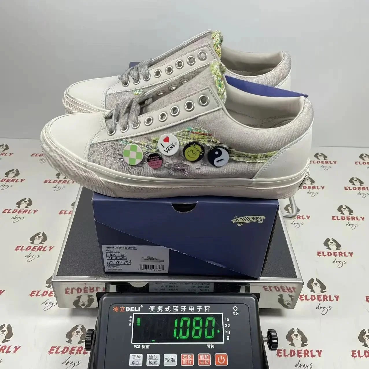 Collaboration white SKU image