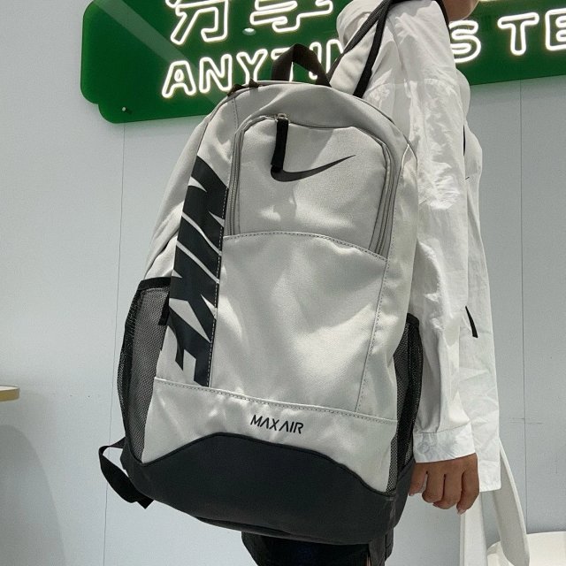 Nike Backpack: seller detail photo 3