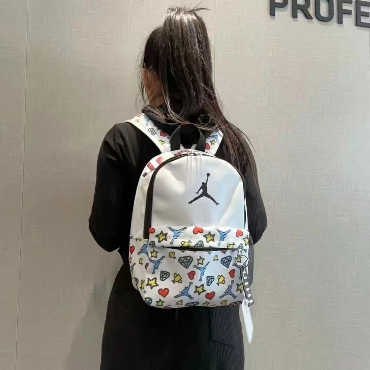 Jordan Backpack — Naszyjniki