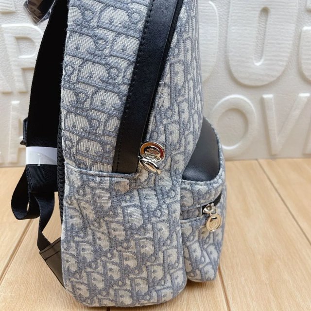 Dior Backpack: seller detail photo 10