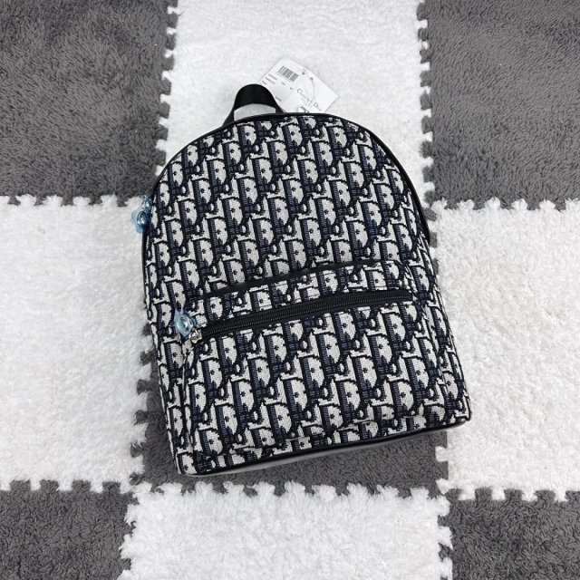 Dior Backpack: seller detail photo 2