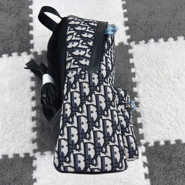 Dior Backpack: seller detail photo 3
