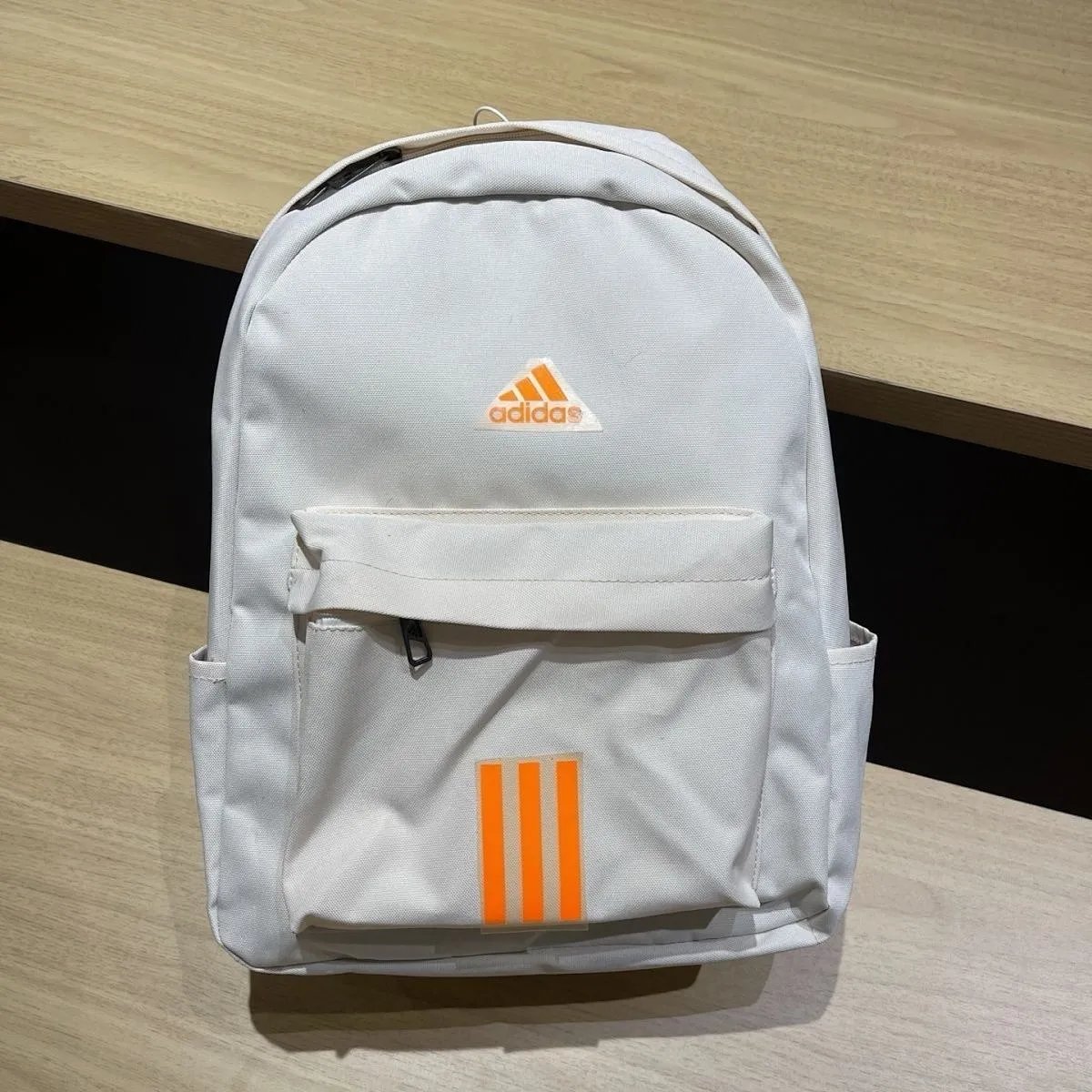 Adidas Backpack — Naszyjniki