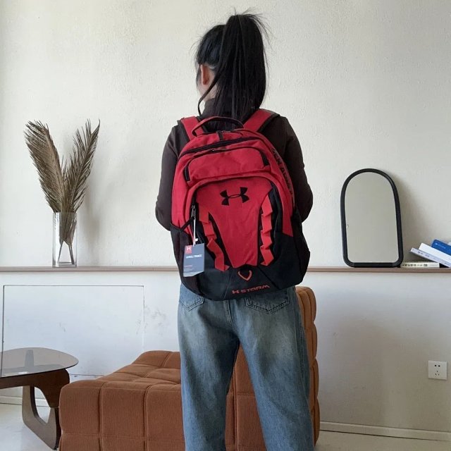 Under Armour Backpack: seller detail photo 4