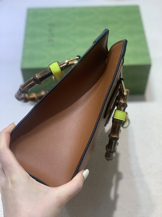 GUCCI Handbags: seller detail photo 5