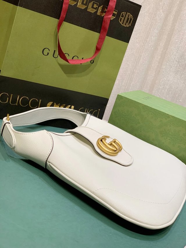 GUCCI Handbags: seller detail photo 2
