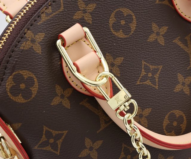 LV Louis Vuitton Handbags: seller detail photo 4