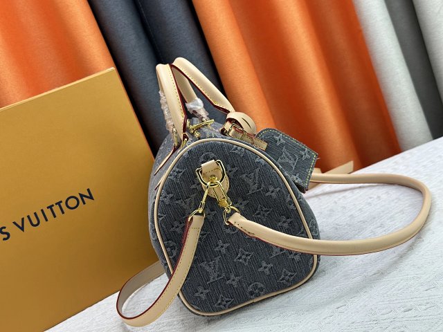 LV Louis Vuitton Handbags: seller detail photo 5