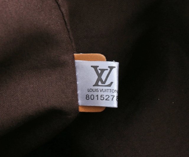 LV Louis Vuitton Handbags: seller detail photo 9