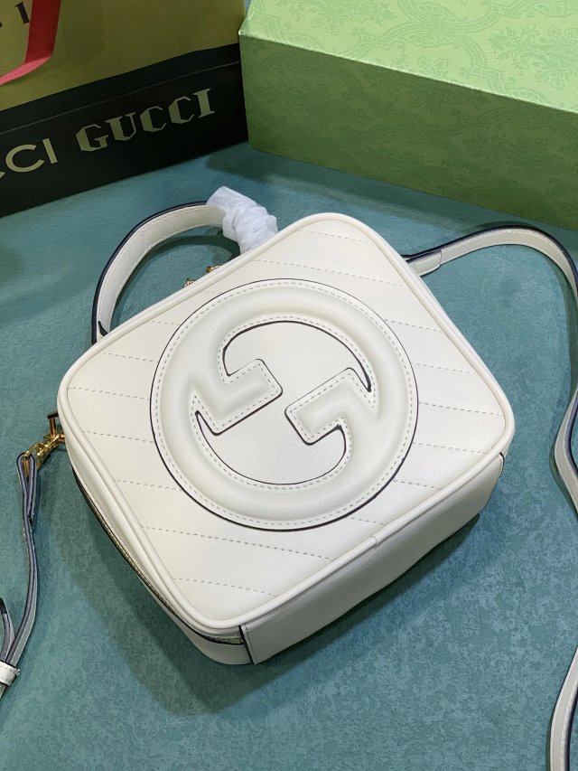 GUCCI Handbags: seller detail photo 3