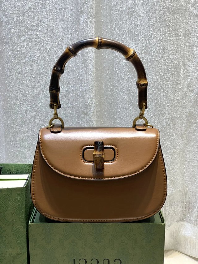 GUCCI Handbags: seller detail photo 10