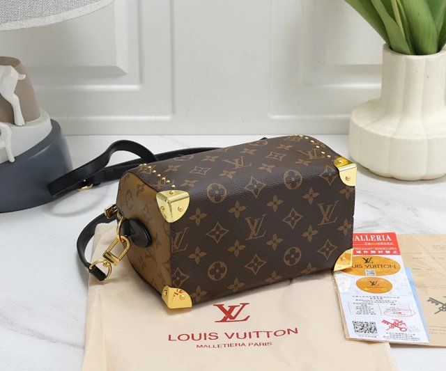 LV Louis Vuitton Handbags: seller detail photo 5