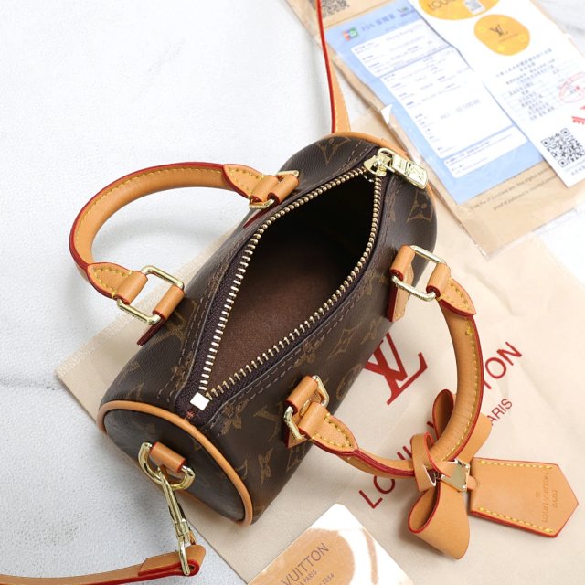 LV Louis Vuitton Handbags: seller detail photo 6