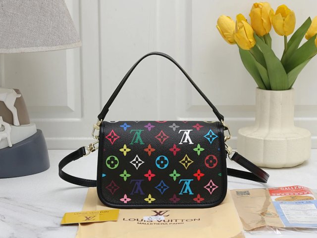 LV Louis Vuitton Handbags: seller detail photo 3