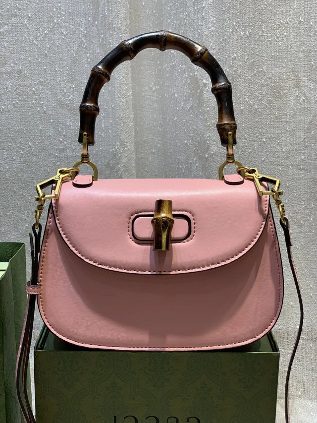 GUCCI Handbags: seller detail photo 11