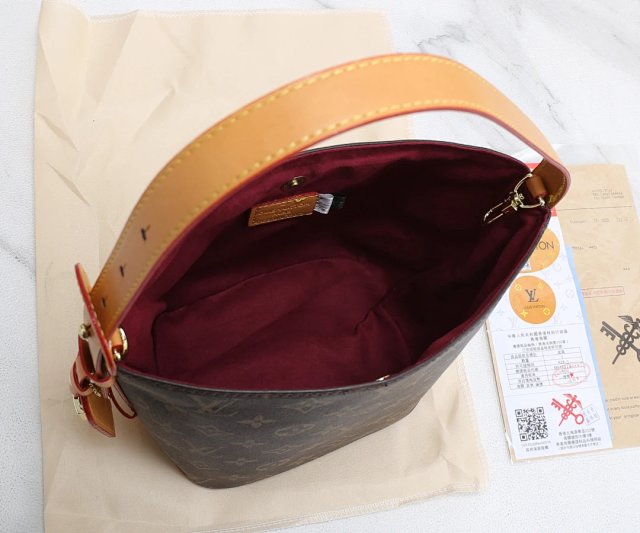 LV Louis Vuitton Handbags: seller detail photo 6