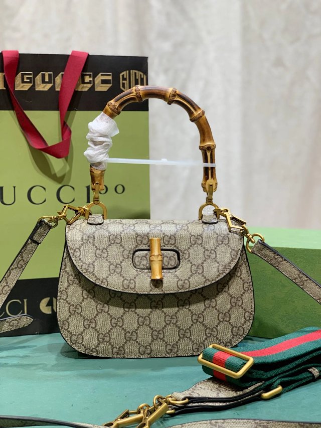 GUCCI Handbags: seller detail photo 3