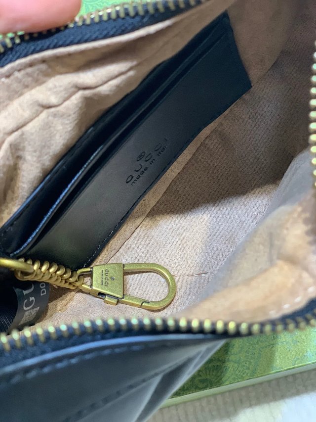 GUCCI Handbags: seller detail photo 4