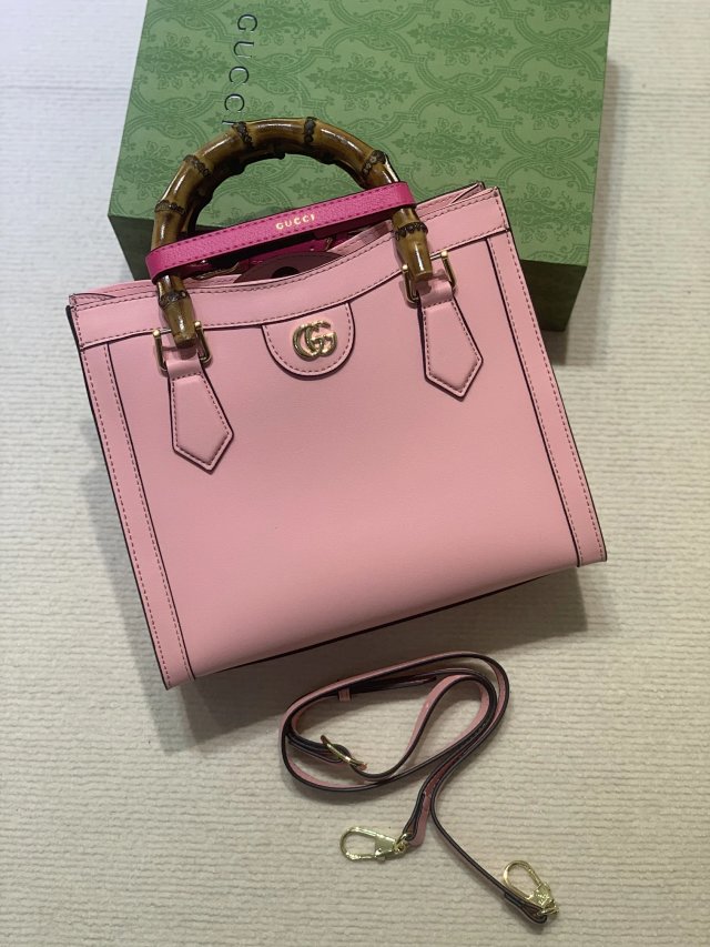 GUCCI Handbags: seller detail photo 8