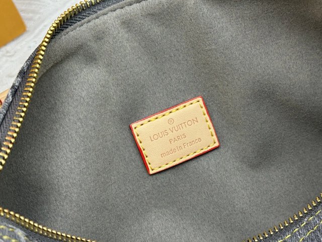 LV Louis Vuitton Handbags: seller detail photo 7