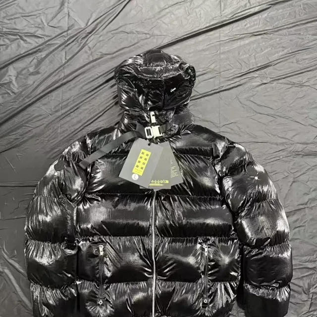 Moncler Down Jackets Knitted-Sleeve Quilted Zip Jacket product detail image 13