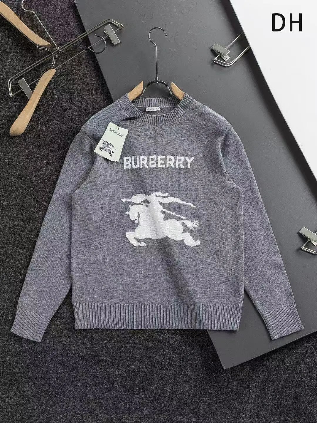 Burberry Down Jackets Check-lined hooded puffer jacket — 1:1top quality 20