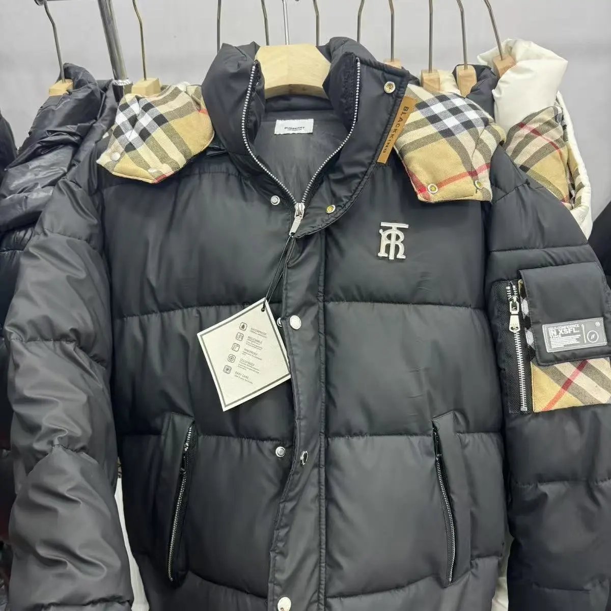 Burberry Down Jackets Check-lined hooded puffer jacket — Down jacket A-black two sides