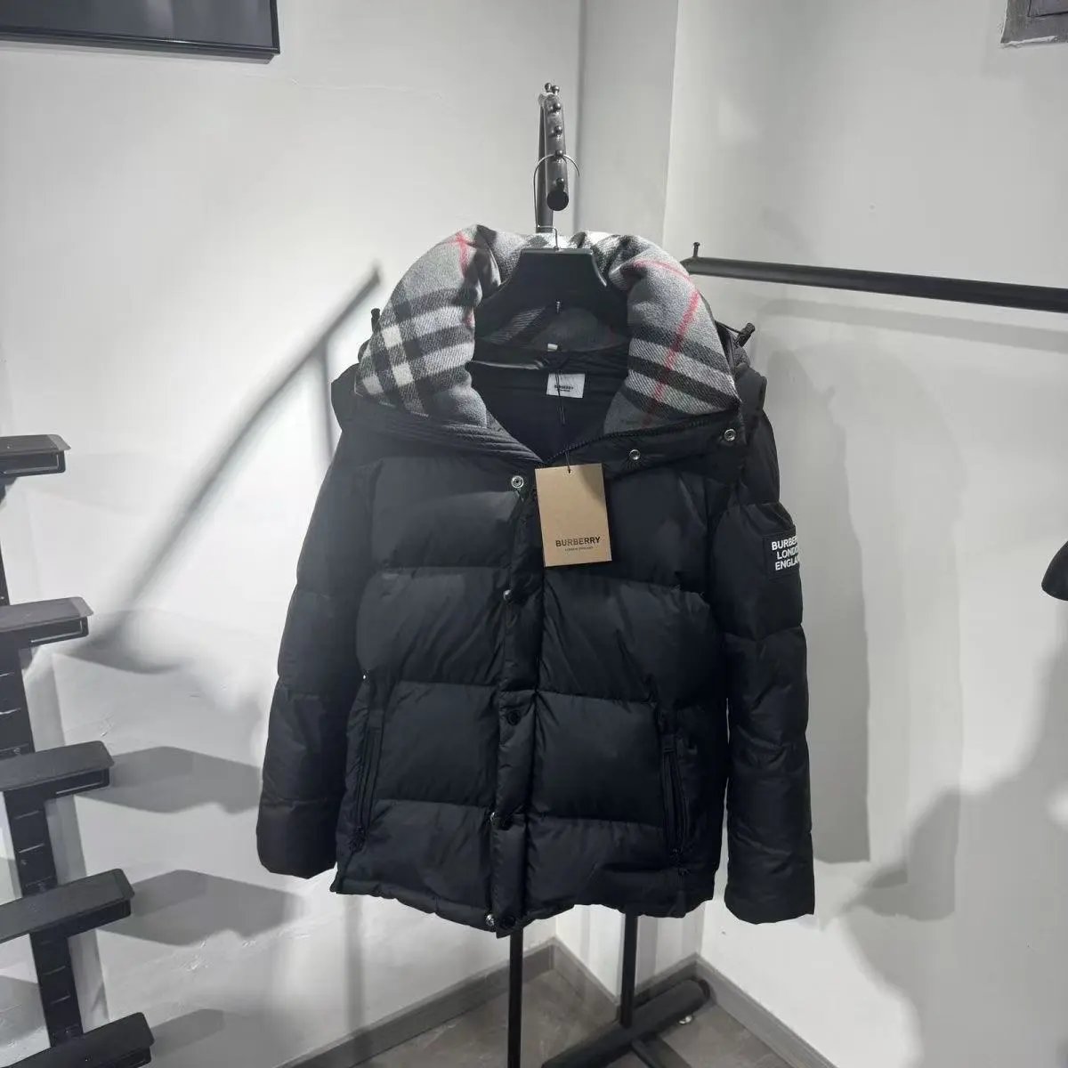 Burberry Down Jackets Check-lined hooded puffer jacket image 5