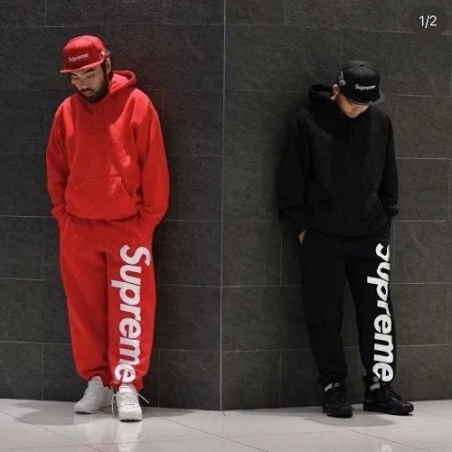 Supreme Hoodies & Sweatshirts Vertical Logo Back Hoodie product detail image 1