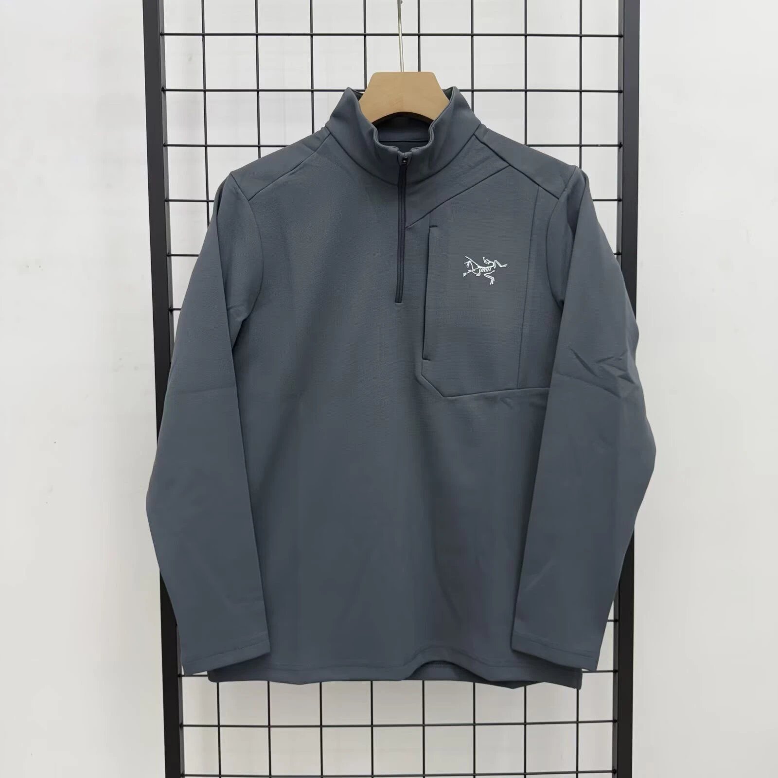 Half-Zip - 2