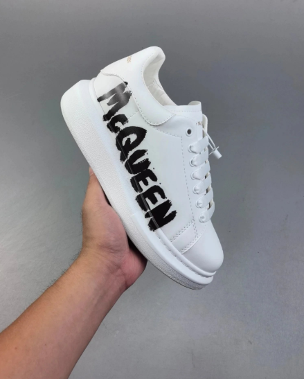 Y1 fashionable thick-soled white shoes
