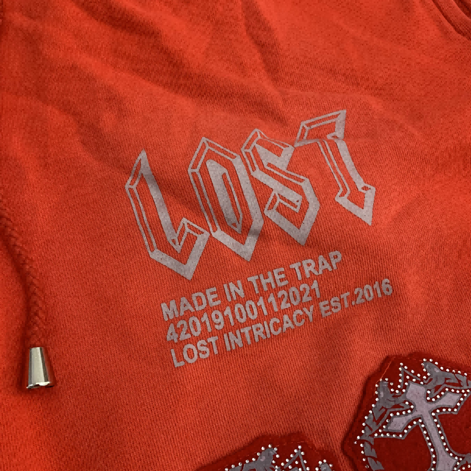 Lost Shorts Graphic raw-hem drawstring image 8