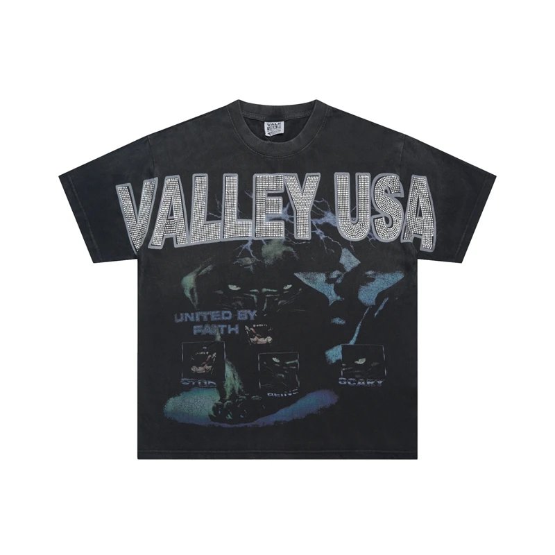 Vale Dreams Red Graphic Oversized T-Shirt