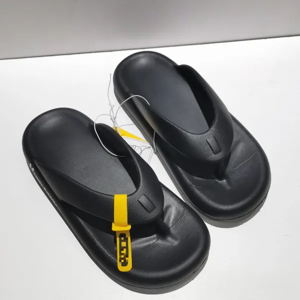 Design Chunky Flip-Flops Black with Yellow Strap Detail Sandals Slippers - 1