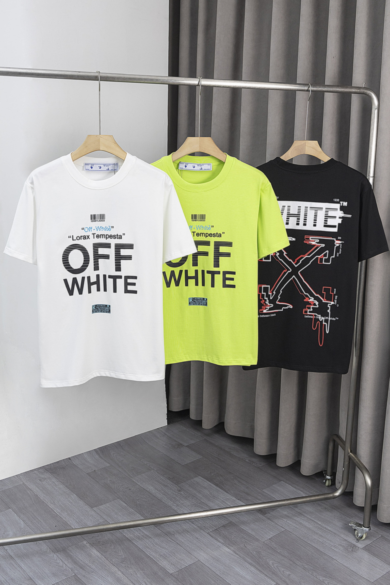 Off-White White Short Sleeve T