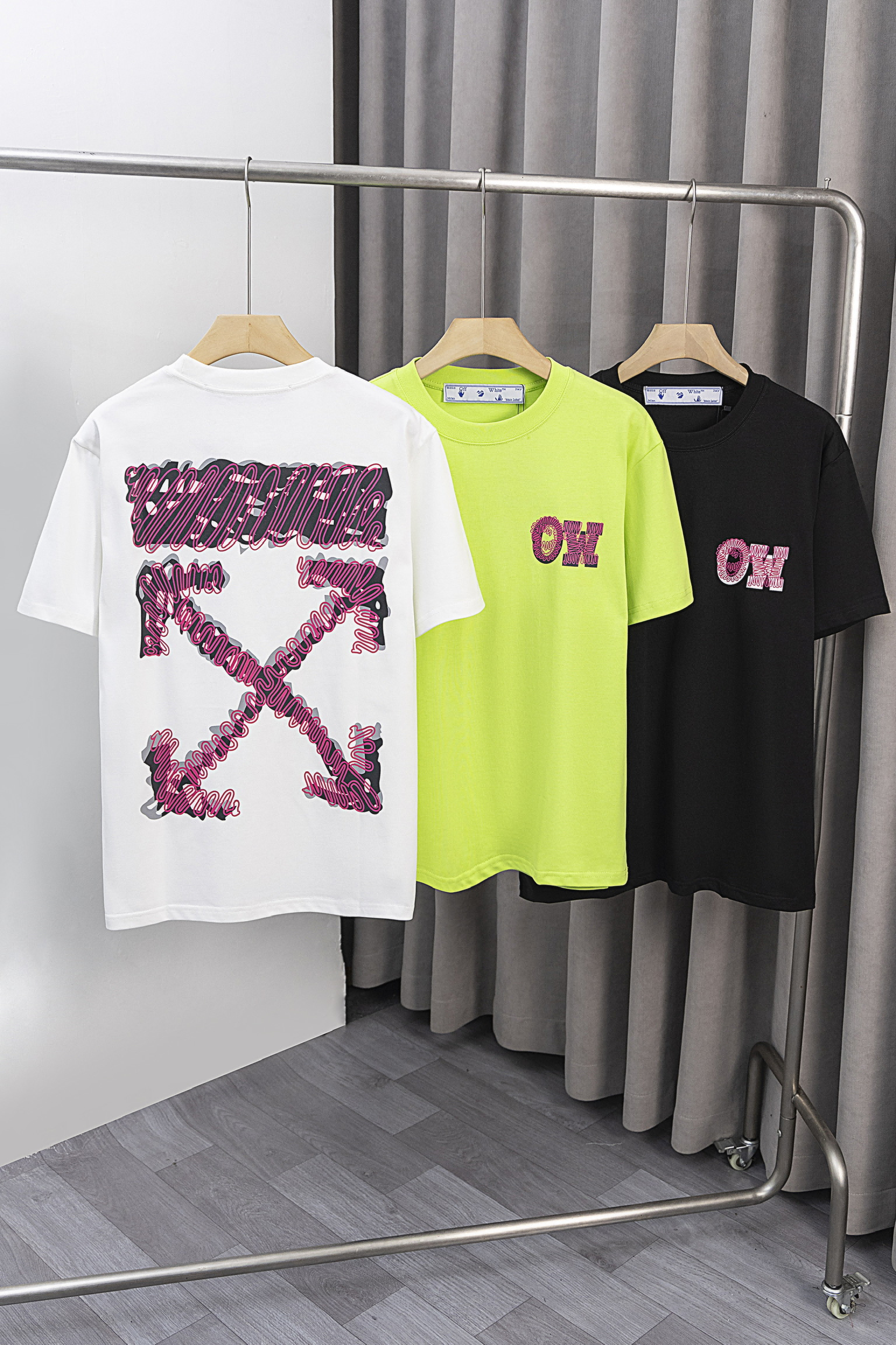 Off-White White Short Sleeve T