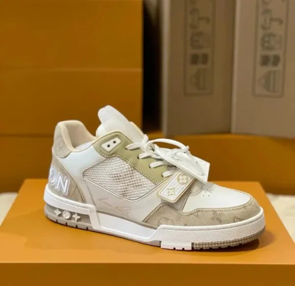 Louis Vuitton Trainer Sneakers White with Colorful Lace Locks Sneakers Chunky Sneakers - 5