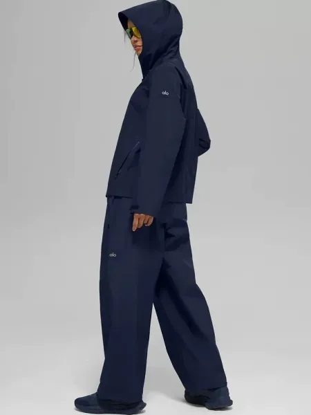 On Running Softshell Hooded Jacket Black Outerwear - 11