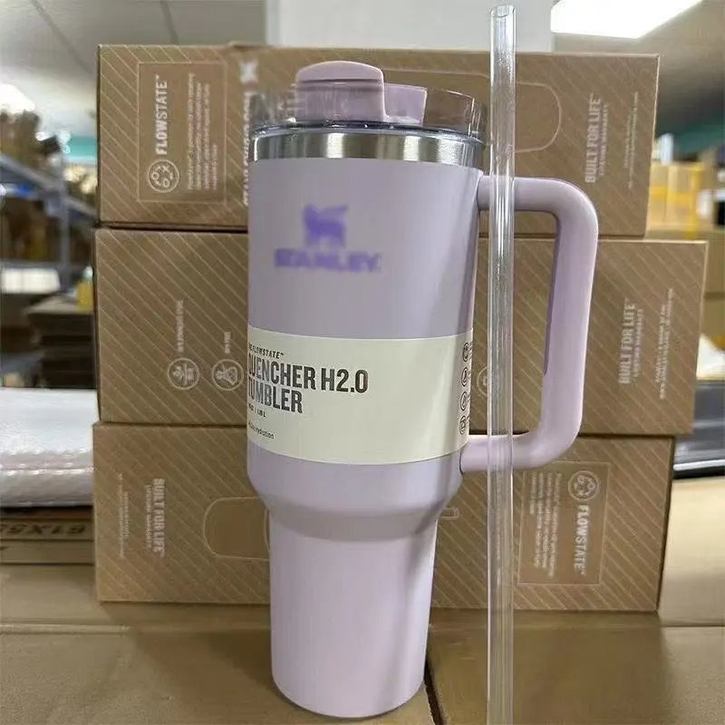 Stanley Uncategorized Quencher H2.0 Tumbler with sports-themed designs — Regular-20