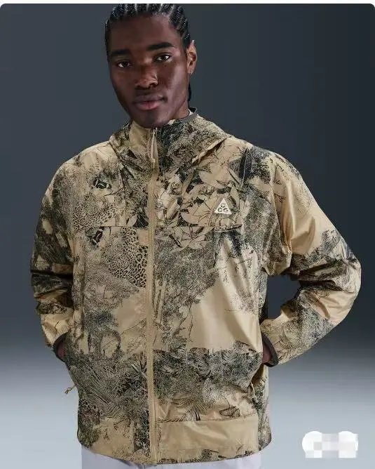 Nike Hooded and stand-collar zip sports jackets — 08