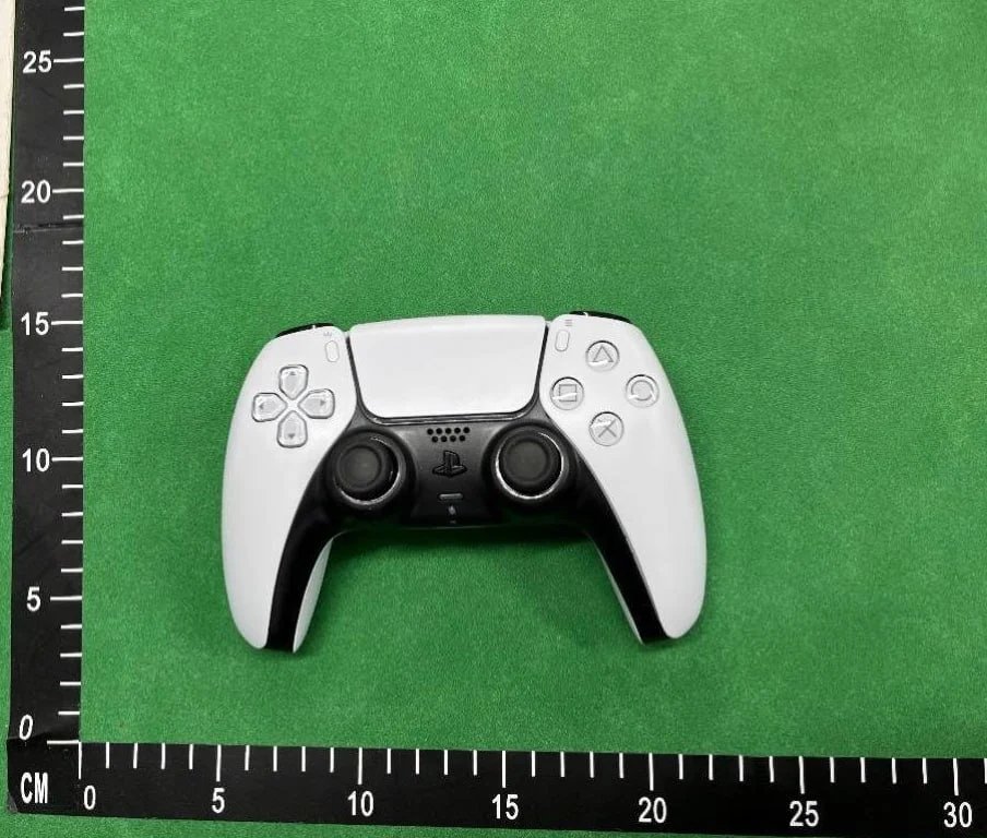 Sony PlayStation wireless controller image 4