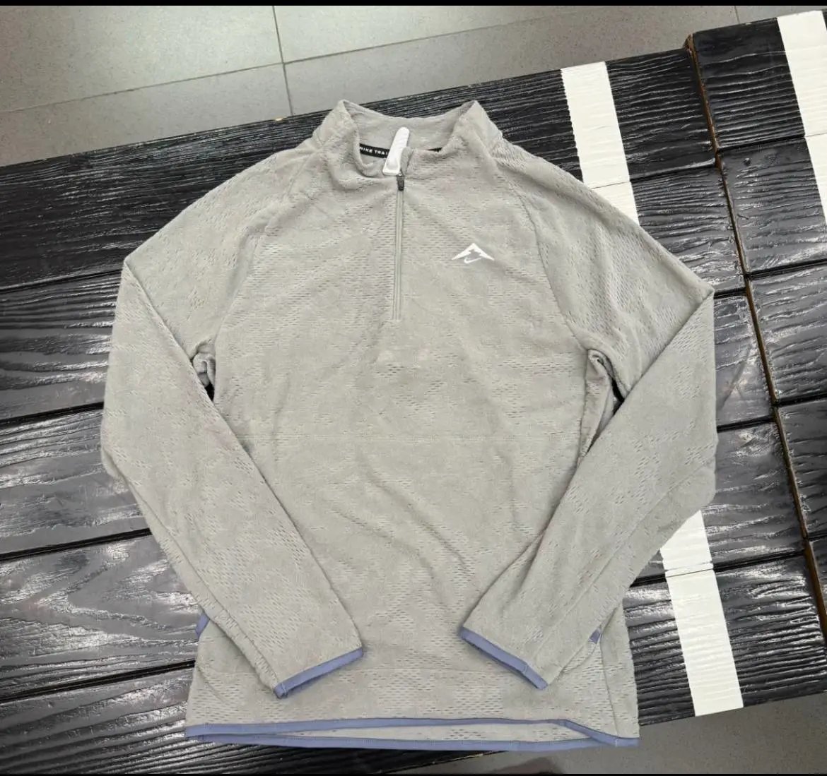 Nike Jackets Hooded graphic windbreaker jacket — New Nike sports top