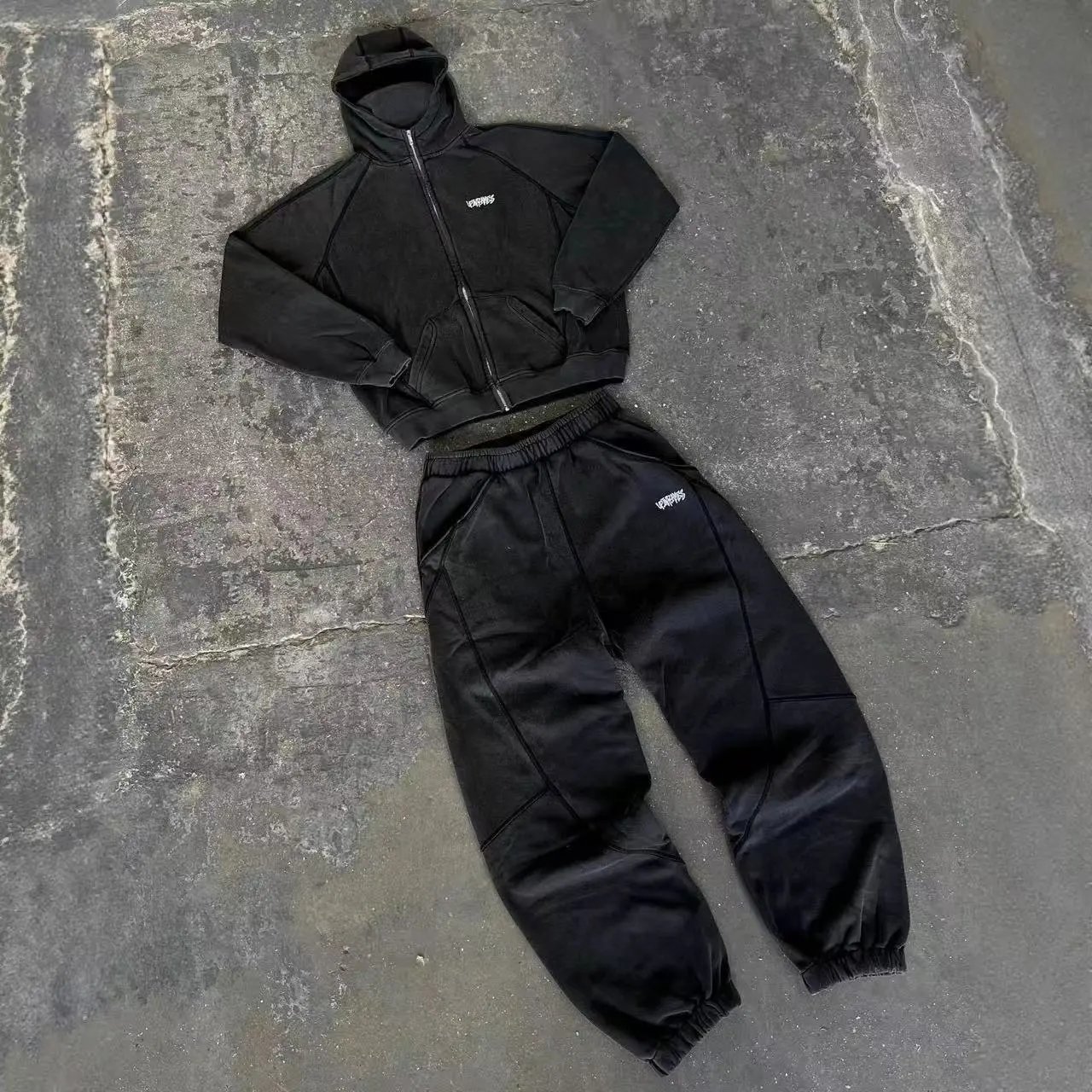Q-02 (Set)