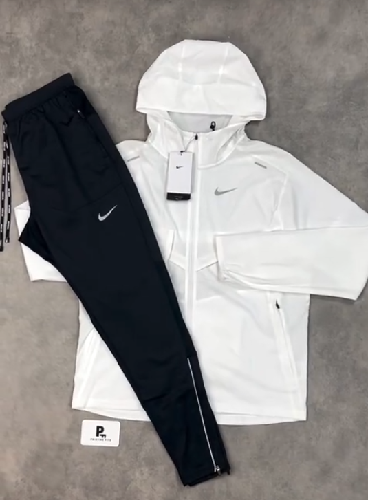 Under Armour Jackets Zip-Front Sports Jacket image 6