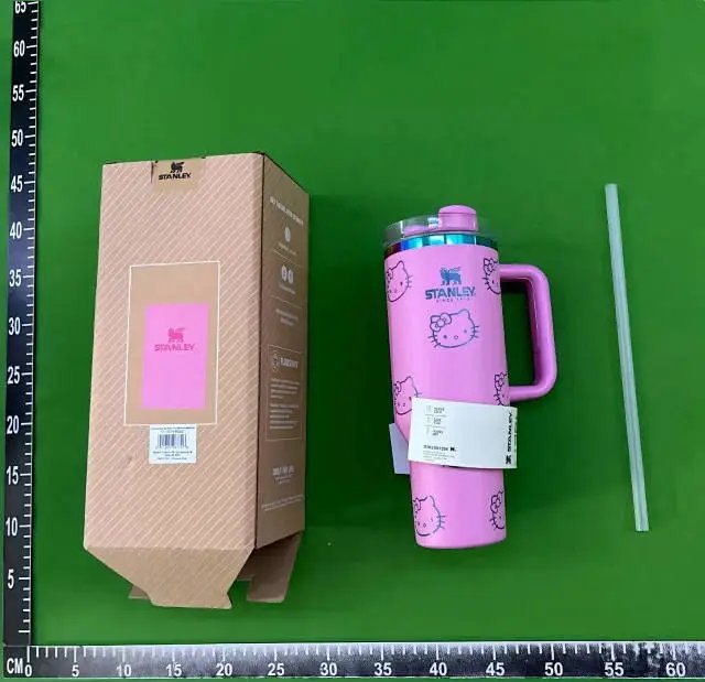Stanley Uncategorized Quencher H2.0 Tumbler with sports-themed designs image 8