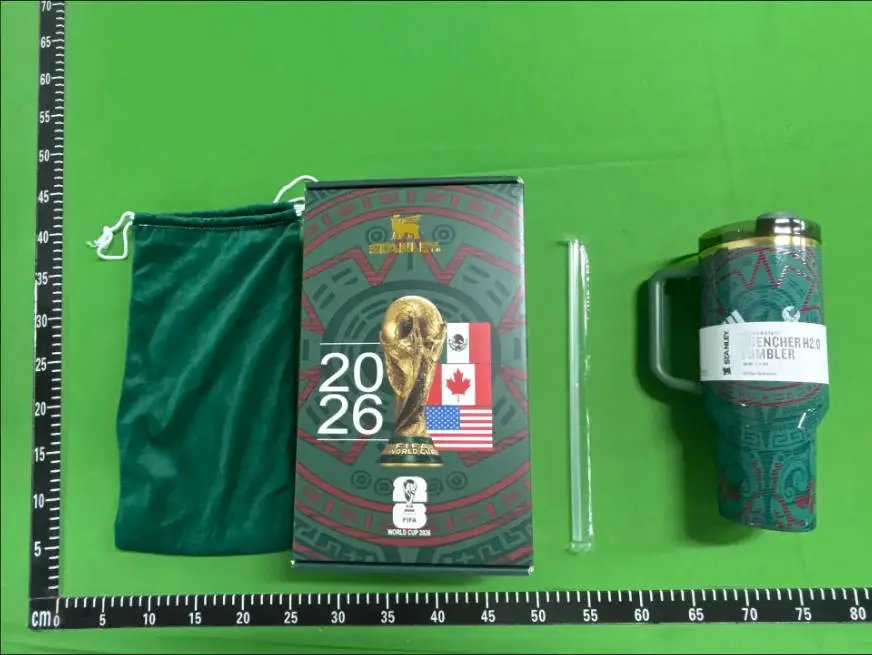 Stanley Uncategorized Quencher H2.0 Tumbler with sports-themed designs image 4