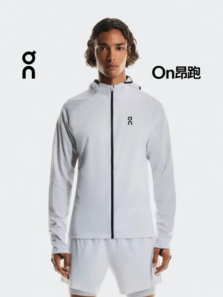On Running Softshell Hooded Jacket Black Outerwear - 4