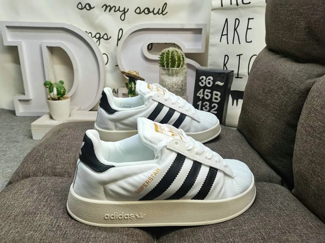 Adidas Originals Samba Home IE1435 Low-Top Sneakers