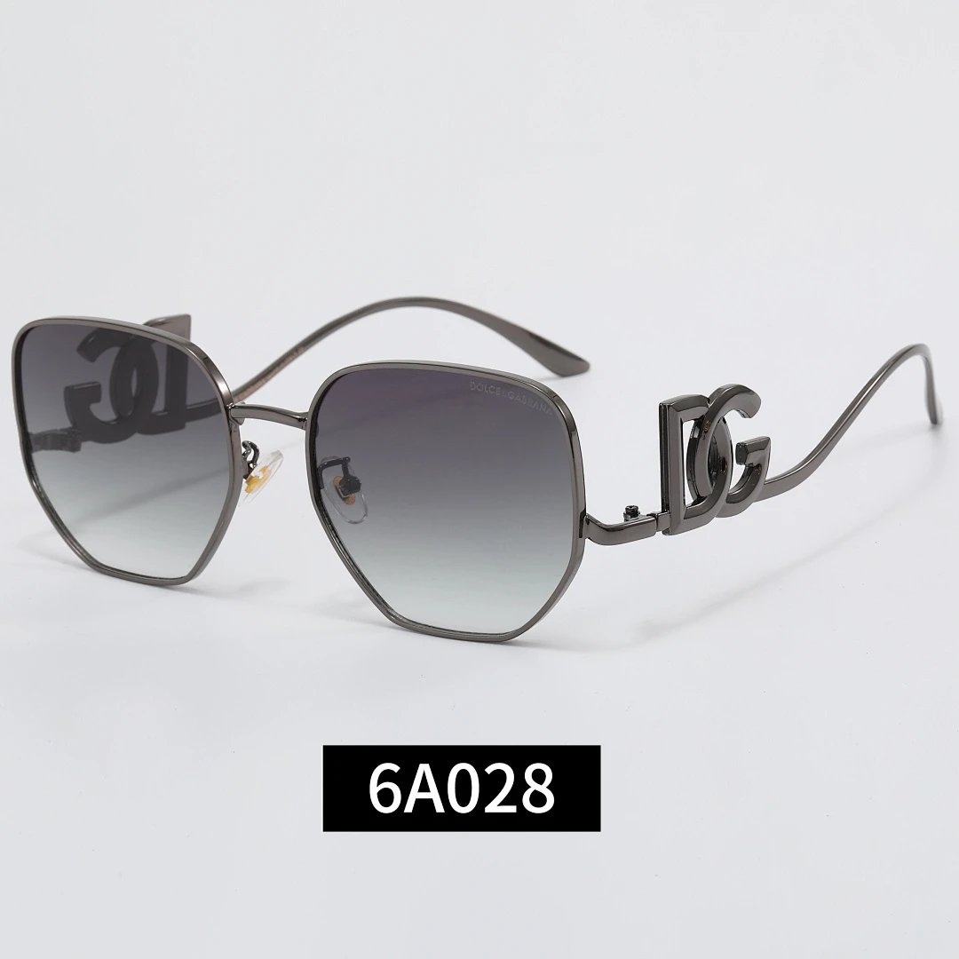 Dolce & Gabbana Black Tinted Lens Square Sunglasses, Polished Frame Style 05
